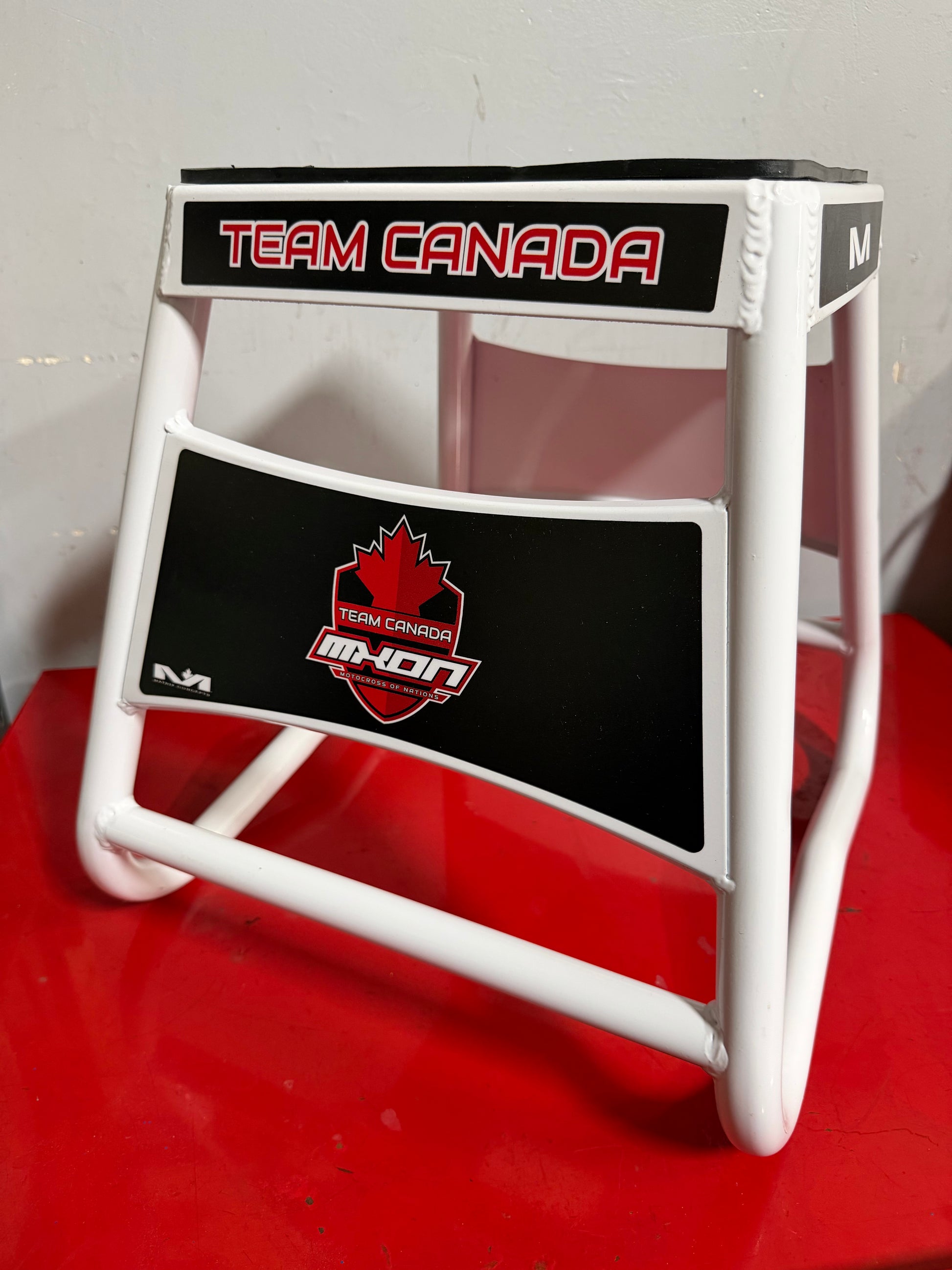 Team Canada 2025 Ironman Matrix Stand